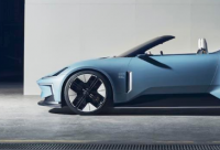 Polestar将O2概念展示为高性能电动跑车