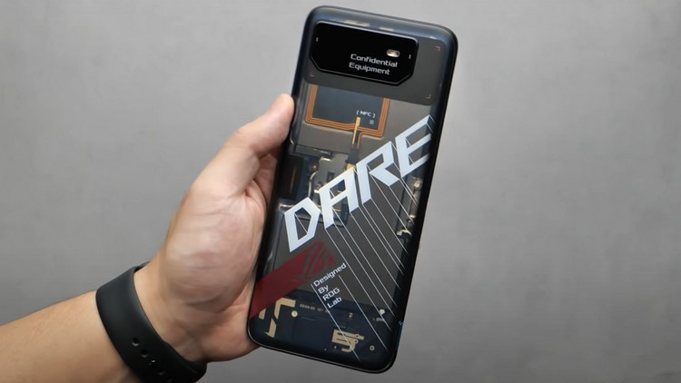 ROGPhone6真机曝光：透明探索版逼格拉满